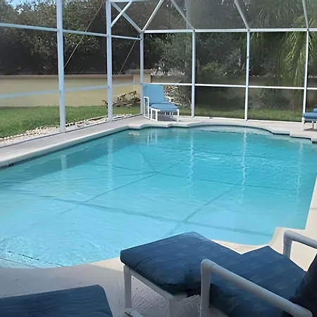 Pool, Large Lot Near Disney